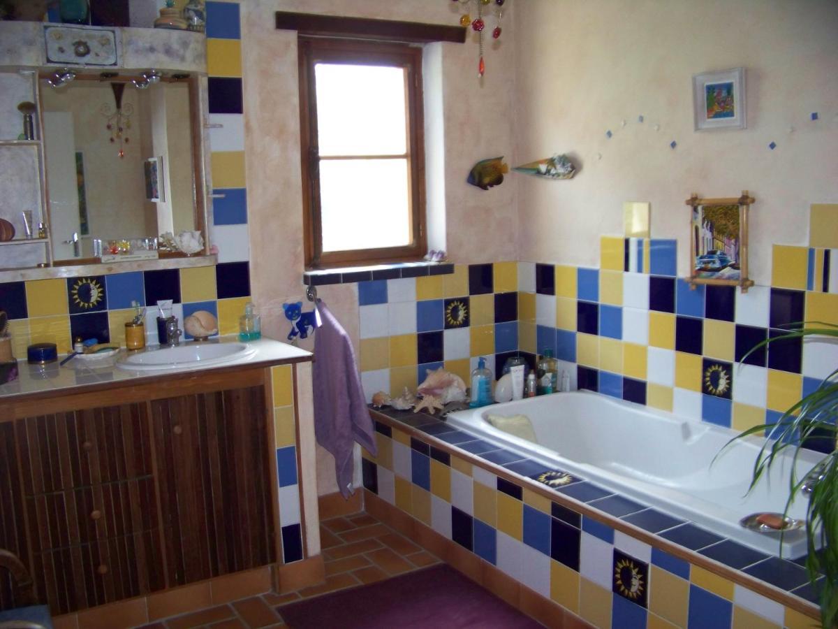 Grande Maison Atypique Le Burgaud Dış mekan fotoğraf